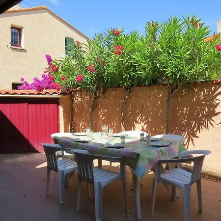 Vakantiehuis Maison Avec Piscine, 500m De La Et Proche Centre, Climatisee, Parking Prive, Equipee Pour 5 Pers. - Fr-1-529-162